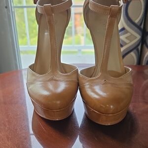 Sophisticated Tan Platform Heels with T-Strap